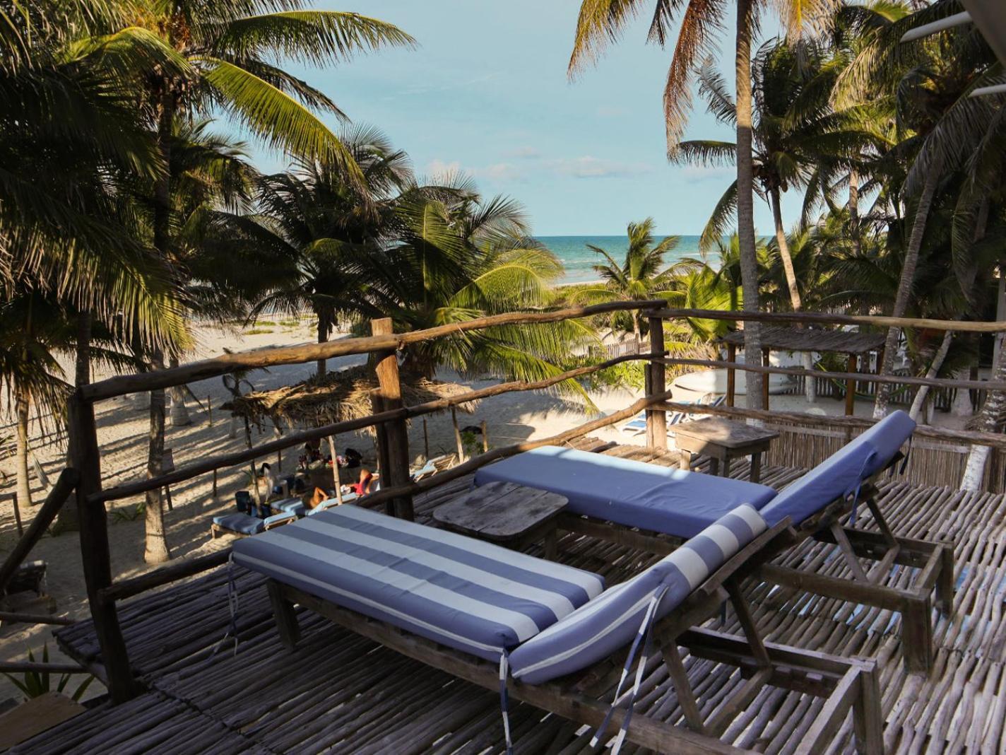 Casa Mate Beachfront Houses El Cuyo Exterior photo